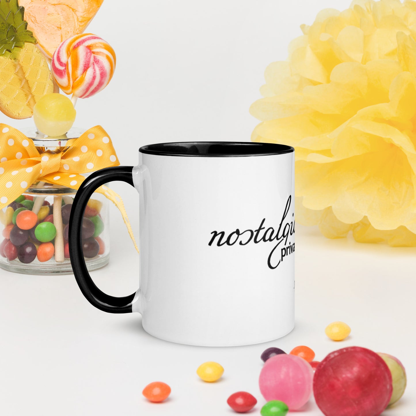 Nostalgia privatim - Tasse mit farbiger Innenseite