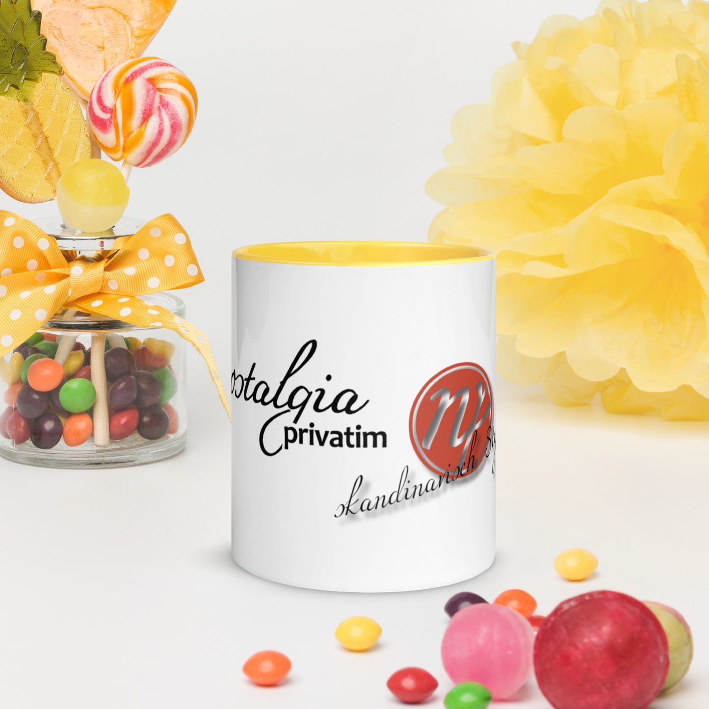 Nostalgia privatim - Tasse mit farbiger Innenseite